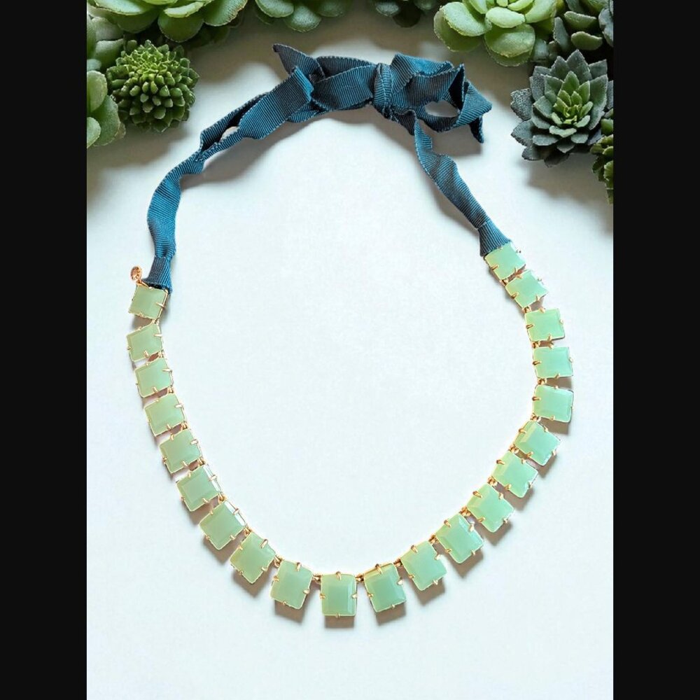 J.Crew Gold Tone Green Acrylic Stone Cloth Ribbon Bow Tie Up Necklace 43.5"